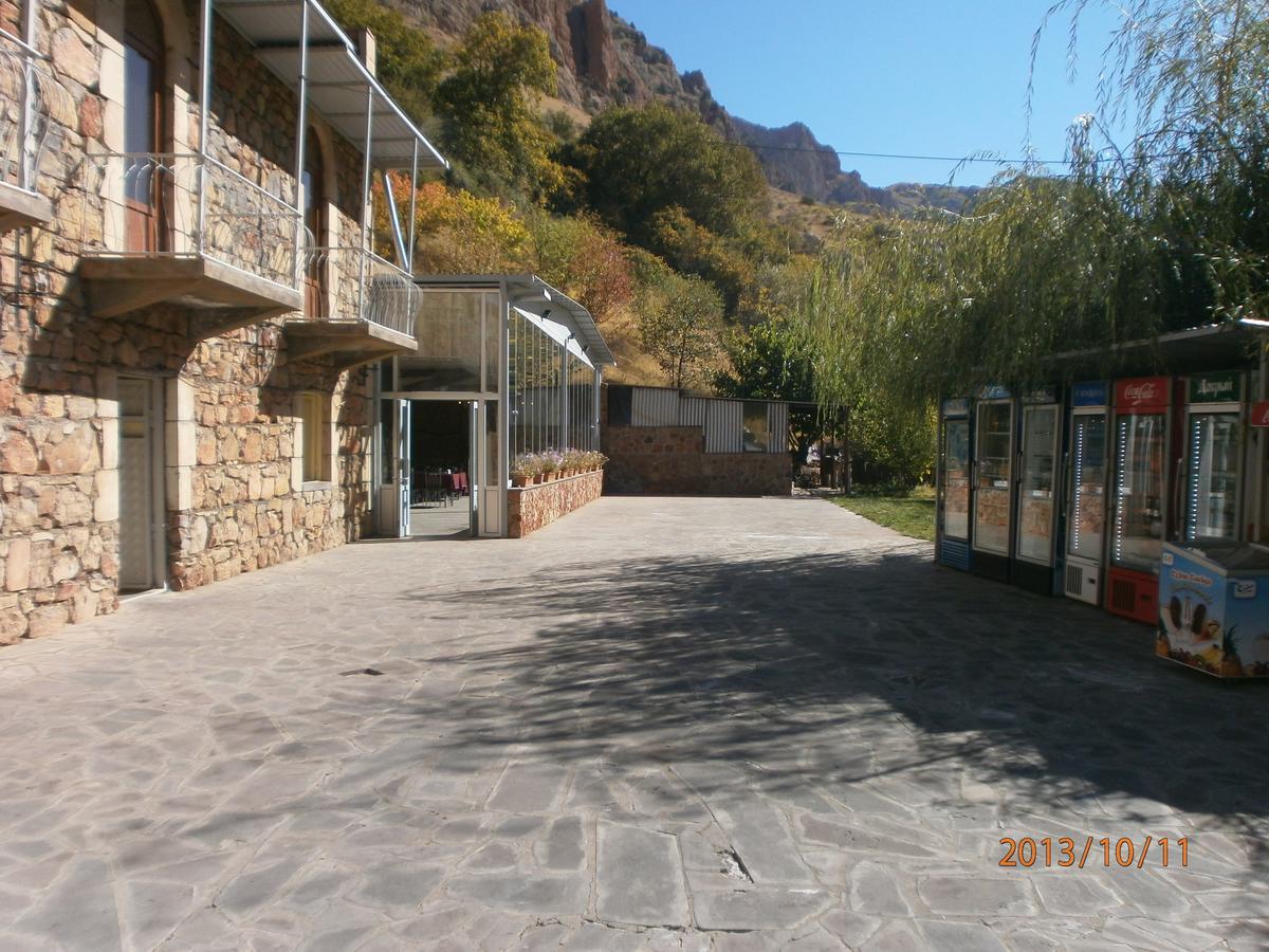 Noravank'S Hotel Areni Exterior photo